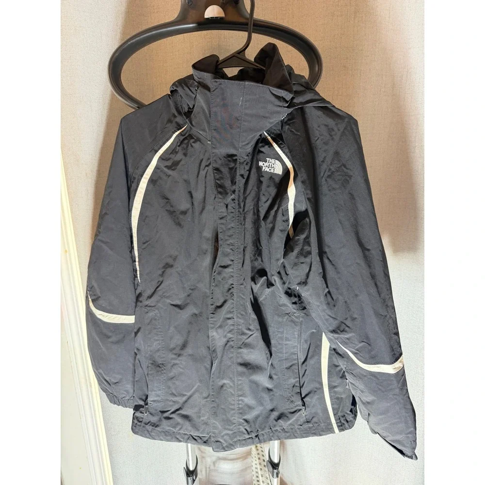 The North Face HyVent Hooded Ski Jacket Black White Piping Mens Small Medium